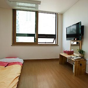 Large Twin Room